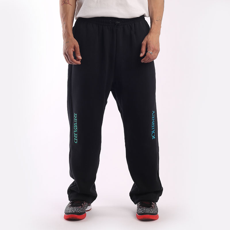 Kyrie irving 2024 jogging pants